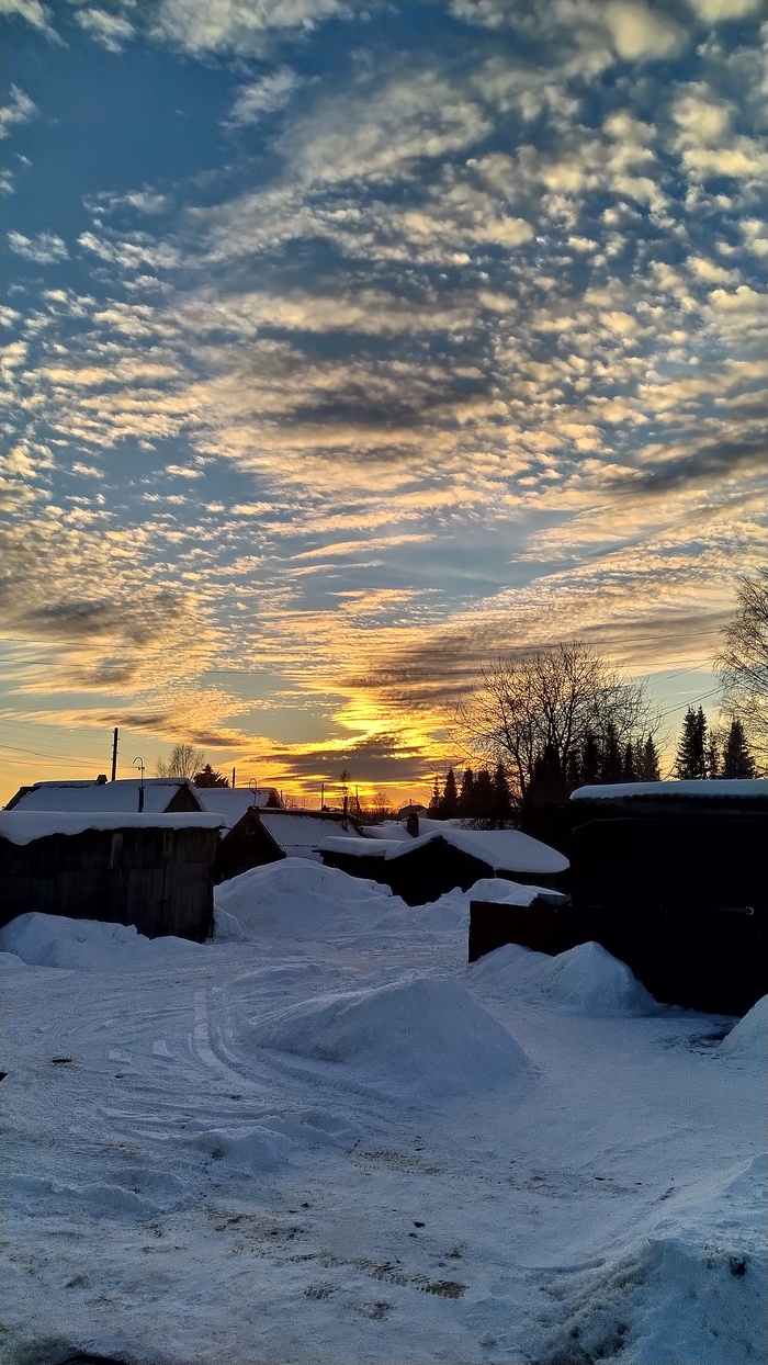 Весеннее небо | Пикабу