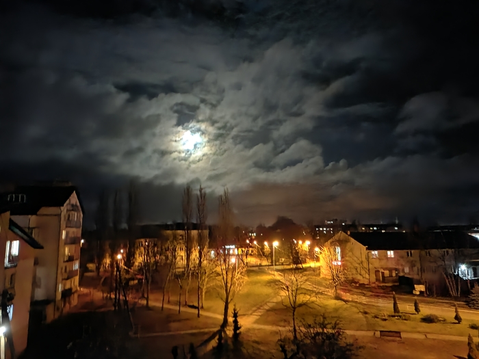 Полнолуние в г.Пионерский