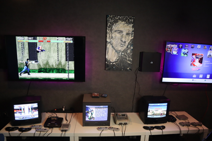 Retro Stuff Party   .    , ,   -, Sega, SNES, , , YouTube, 