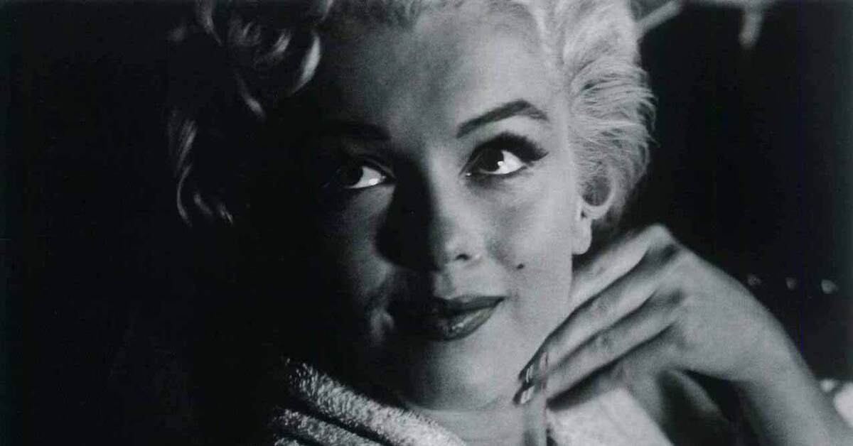 Мэрилин монро / marilyn monroe. Монро на будапештской. Мэрилин монро на футбольном матче 1957. Монро на будапештской. Мэрилин монро фотосессия.