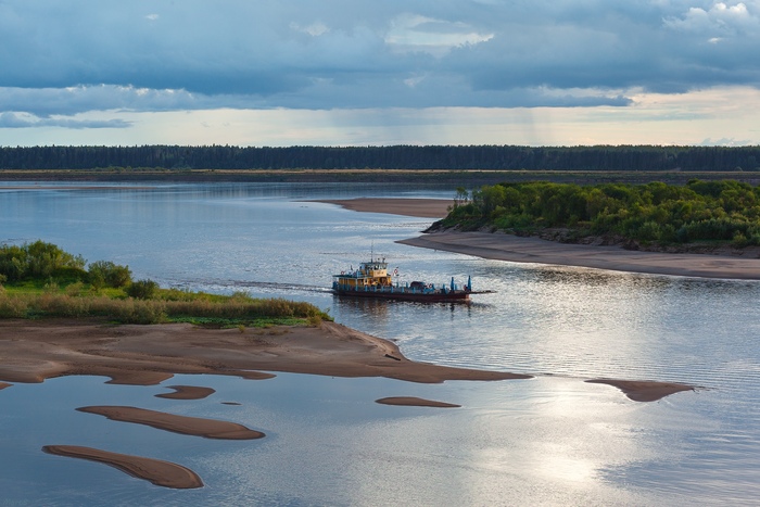 Лето. Паром. Северная Двина