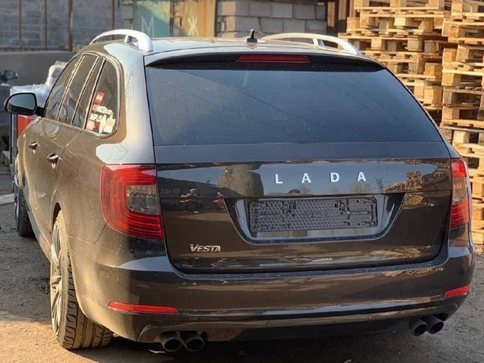 Какая-то подозрительная «Lada Vesta»