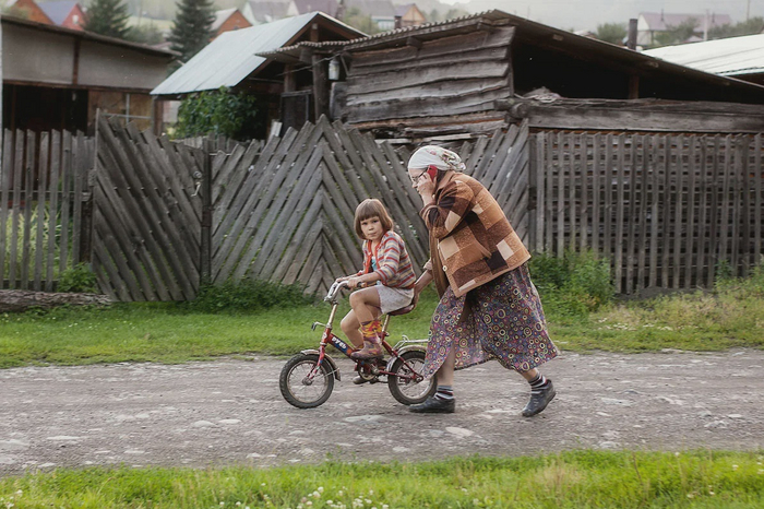 Бабушка