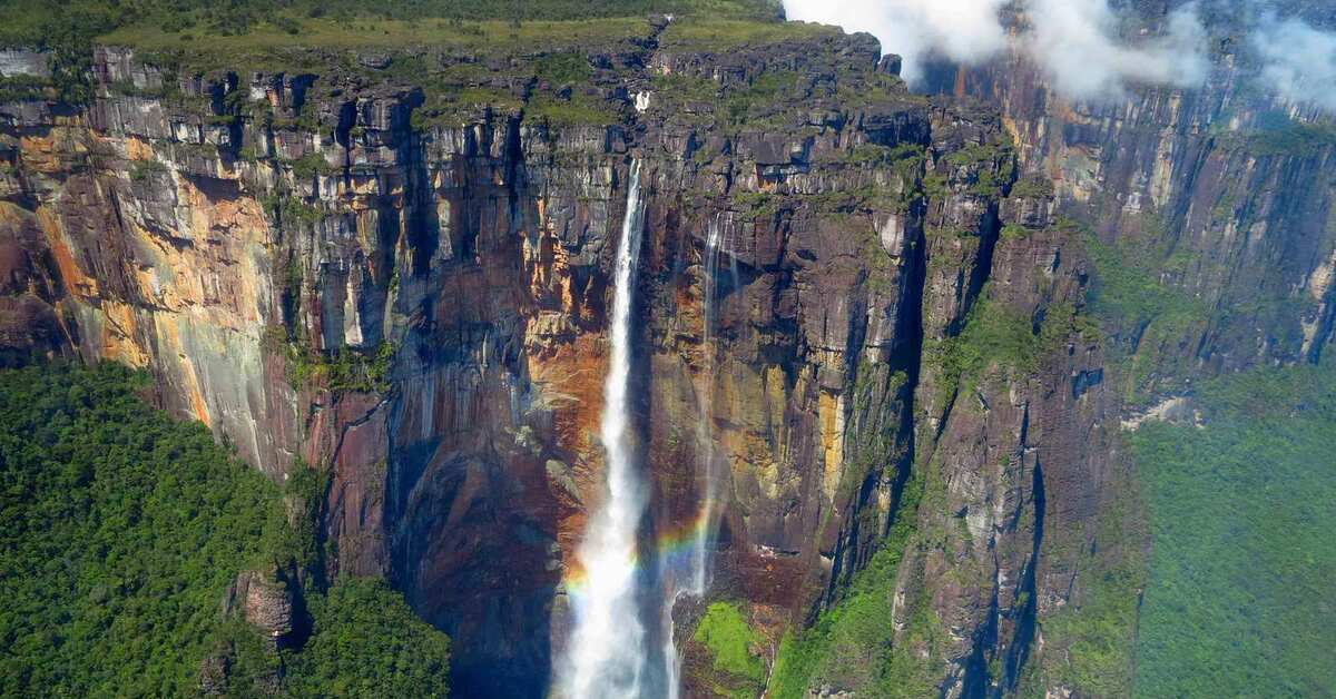 Самый высокий водопад. Водопад Анхель. Водопад Анхель фото. Анхель на какой реке. Большой искердильский водопад.