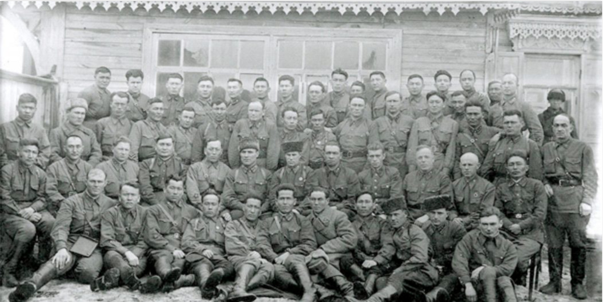 39-я гвардейская мотострелковая дивизия. 24 сибирский стрелковый полк. 5 гвардейская стрелковая дивизия. 106 кавалерийская дивизия из казахстана. 72 гвардейская стрелковая дивизия.