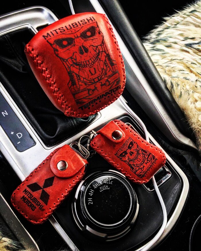 Чехол на АКПП, ключ и брелок сигнализации