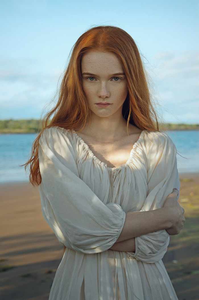 ����������