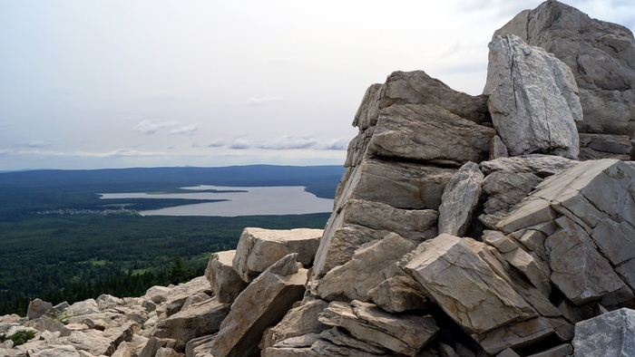 Национальный парк «Зюраткуль». Общая площадь — 88 249 гектаров Урал, Национальный парк, Зюраткуль, Челябинская область, Горы, Озеро, Горный туризм, Природа России, Путешествие по России, Поход, Палатка, Туристы, Туризм, Лось, Лес, Скалы, Облака, Фотография, Природа, Дикая природа, Длиннопост