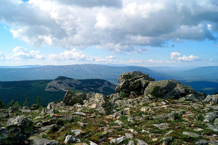 Национальный парк «Зюраткуль». Общая площадь — 88 249 гектаров Урал, Национальный парк, Зюраткуль, Челябинская область, Горы, Озеро, Горный туризм, Природа России, Путешествие по России, Поход, Палатка, Туристы, Туризм, Лось, Лес, Скалы, Облака, Фотография, Природа, Дикая природа, Длиннопост