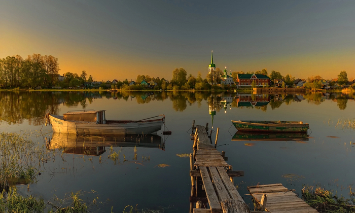 Тёплый вечер на реке Сясь