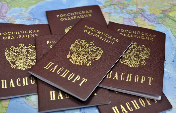 Что надо такого сделать, чтобы лишили гражданства России ? Апатрид, Россия, Гражданство, Паспорт, Вопрос, Политика