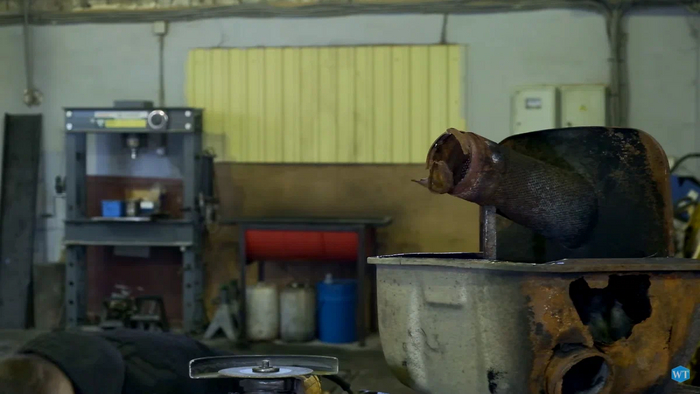 Как выбрать хороший глушитель на разборке? Расскажем и покажем, что внутри и что снаружи