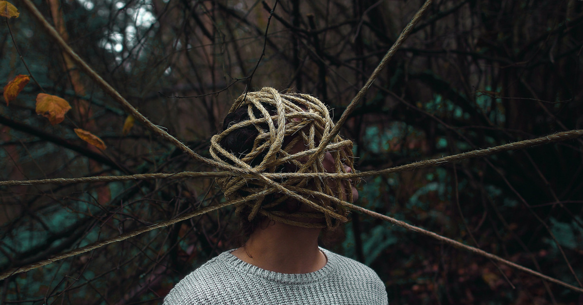 Почему нельзя просто «смотреть амулет» в интернете и как выбрать свой настоящий