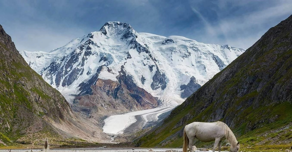 Кыргызстан фото. Памир тоолору. Ала Тоолор. Природа Кыргызстан Монгу. Ледники Кыргызстана.