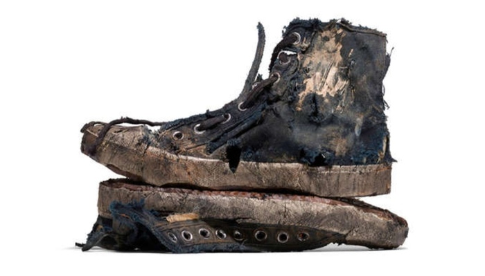 -     ? Balenciaga, ,  , , , 