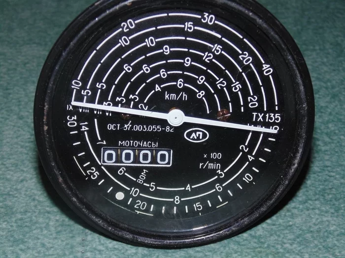 Тахоспидометр мтз старого образца