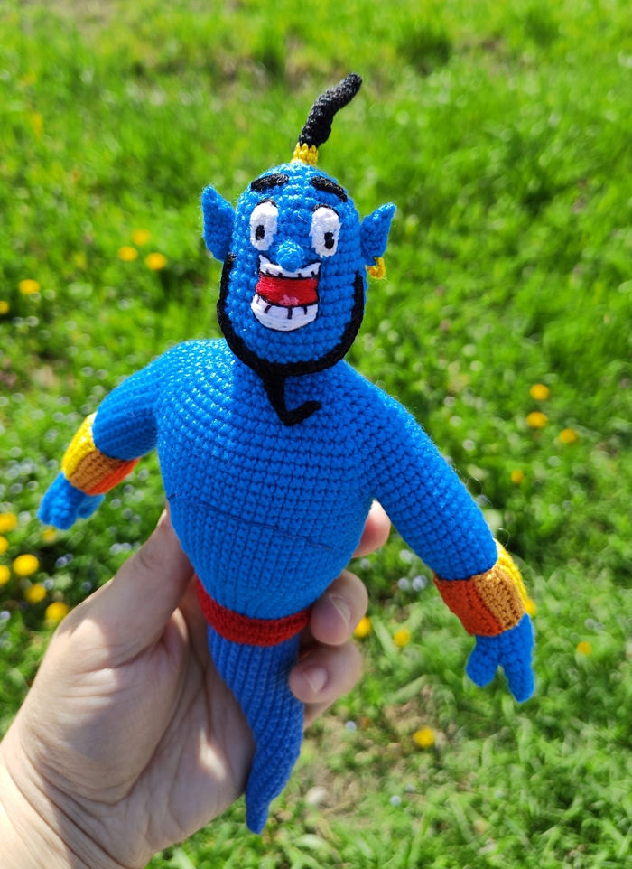 Джинни вязаный