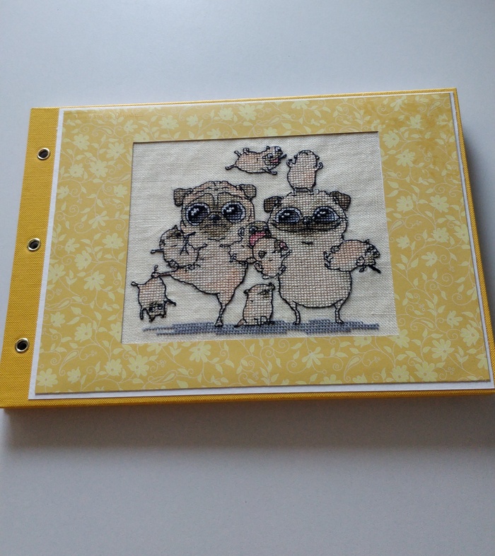 Опять мопсы и нестандартное оформление