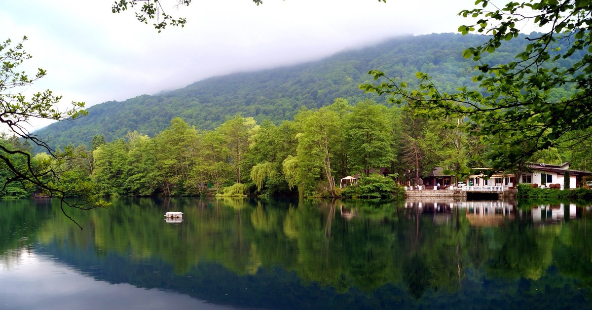 Озеро церик кель. Озеро Церик Кель Кабардино-Балкария. Голубые озёра (Кабардино-Балкария) 2023. Голубое озеро Церик-Кель. Голубые озёра Кабардино-Балкария нижнее озеро.