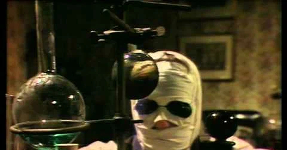 человек невидимка великобритания. человек невидимка 1984 ссср. гриффин невидимка 1984. человек невидимка 1984. человек-невидимка фильм 1984 великобритания.