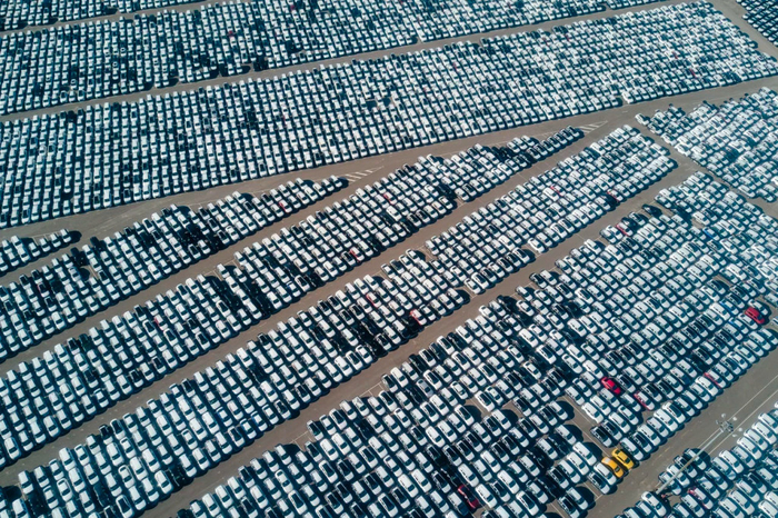 Десятки тысяч новых машин, которые никому не нужны Производство, Завод, Бизнес, Дилер, Авто, Автопром, Длиннопост Десятки тысяч новых машин, которые никому не нужны Производство, Завод, Бизнес, Дилер, Авто, Автопром, Длиннопост