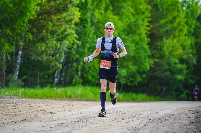 Zarzour 48km run video. Спорт марафон фест. Спортмарафон фест фото Никола Ленивец. Футболка спорт марафон фест 2022. Костя Спортмарафон.