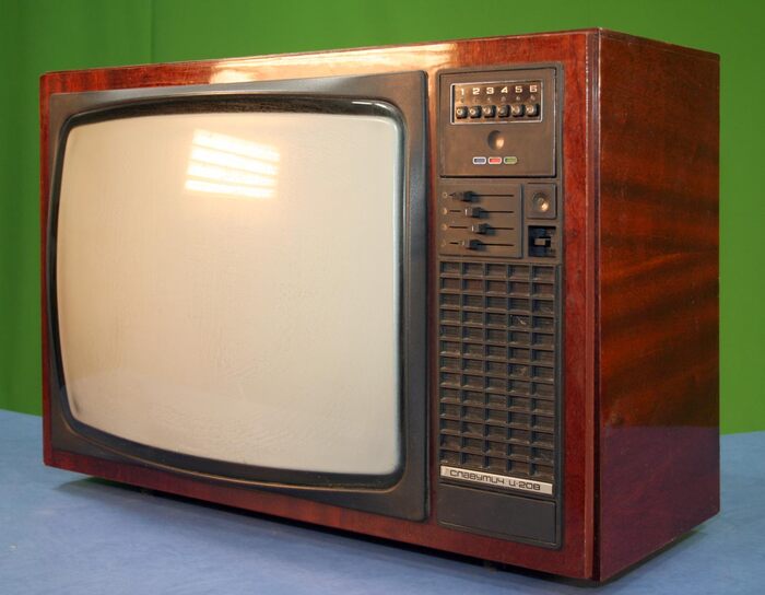 Время, когда видеокассеты были большие Видеосалон, Кассета, Видеокассеты, Видеомагнитофон, Малый бизнес, Бизнес по-русски, Истории из жизни, 80-е, 90-е, Фильмы 80-х, Воспоминания, СССР, Видео, YouTube, Длиннопост