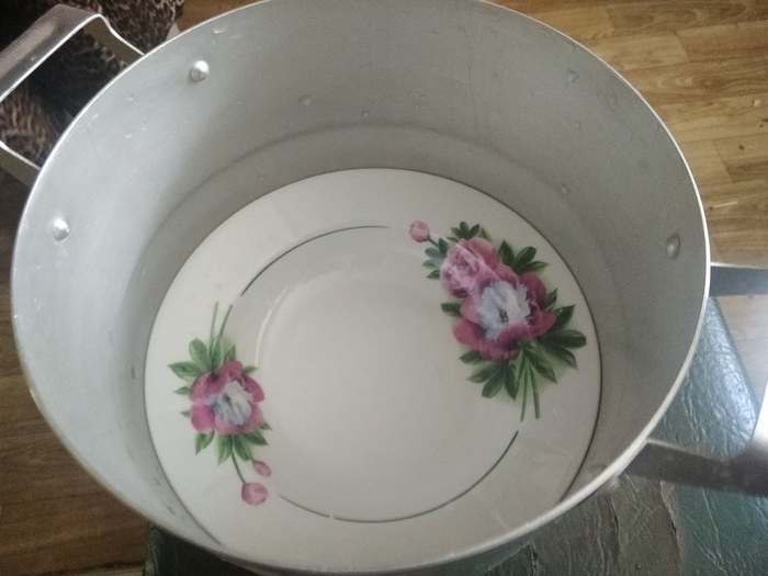 Остался без кастрюли