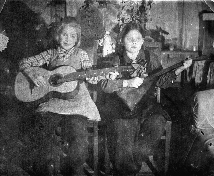 Подготовка к встрече Нового Года, 1940