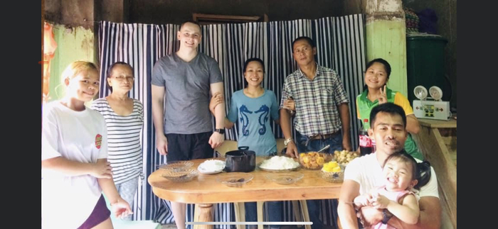 Жизнь на Филиппинах Ч.2 ( Типичный провинциальный город, Квартира.Знакомство с семьей будущей жены.) Родственники, Жена, Филиппины, Филиппинцы, Путешествия, Жизнь за границей, Отношения, Семья, Брак (супружество), Эмиграция, Длиннопост Жизнь на Филиппинах Ч.2 ( Типичный провинциальный город, Квартира.Знакомство с семьей будущей жены.) Родственники, Жена, Филиппины, Филиппинцы, Путешествия, Жизнь за границей, Отношения, Семья, Брак (супружество), Эмиграция, Длиннопост