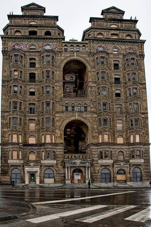 Divine Lorraine Hotel , , 
