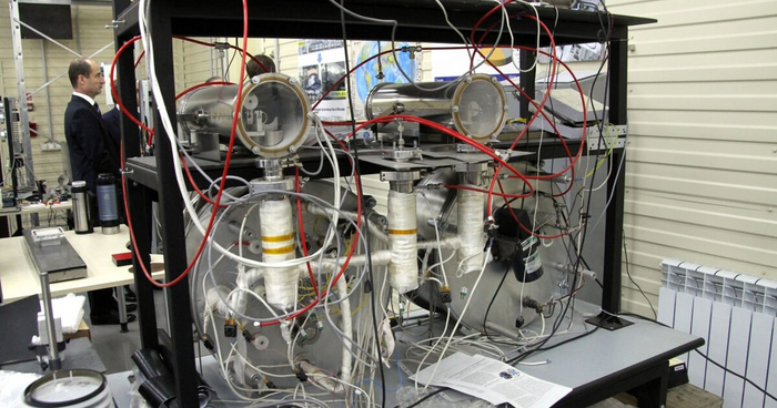 Запустили производства высокочистого неона. Нужен микроэлектронике (меньше 180 нм). У РФ будет 10% , а не 1% от глобального рынка