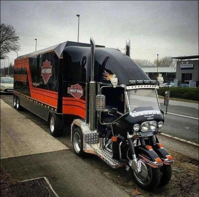 Этот парень был из...