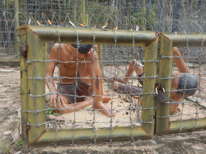 Вьетнам: Кокосовая тюрьма на острове Фу Куок Война во Вьетнаме, Вьетнам, Музей, Длиннопост Вьетнам: Кокосовая тюрьма на острове Фу Куок Война во Вьетнаме, Вьетнам, Музей, Длиннопост