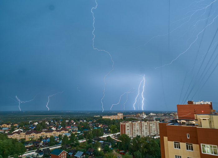 Бушуй, гроза! МЫ жаждем грома. Сыктывкар 25.08.2022г Сыктывкар, Гроза, Молния, Olympus, Природа, Небо, Лига охотников за грозами, Коми, Длиннопост