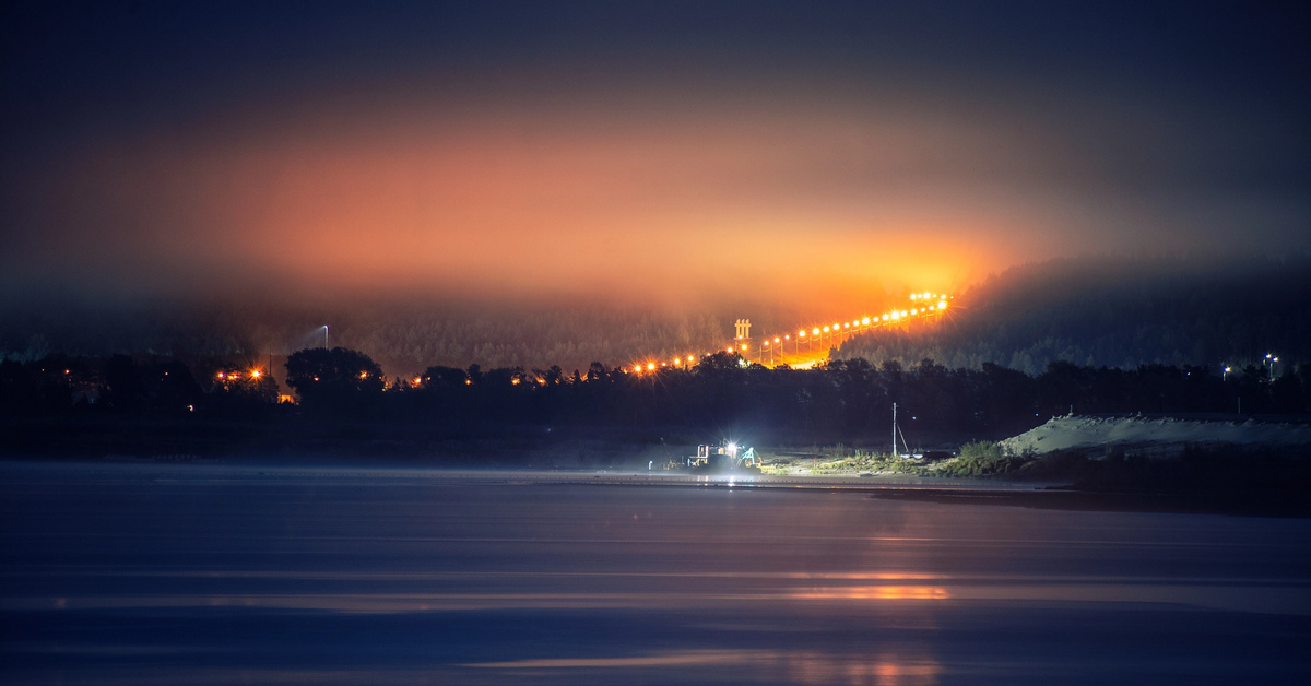 Night dawn. Тобольск ночью. Город Абакан в ночном рассвете дня. Амур фото ночное красивое. Где встретить рассвет в Красногорске.