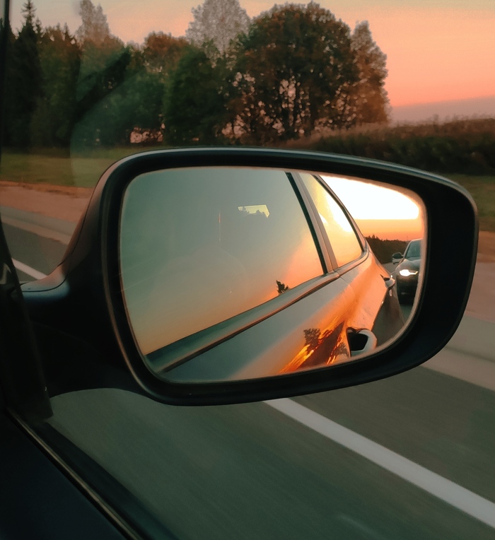 Зеркально-закатное. Руднянский район. Россия