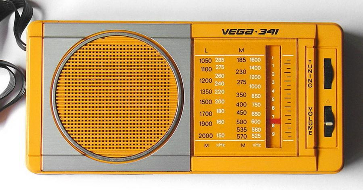 1400 230. Радиоприемник Вега 341. Радиоприемник Вега РП 341. Радиоприёмник транзисторный Вега. Радиоприемник Вега РП-240.