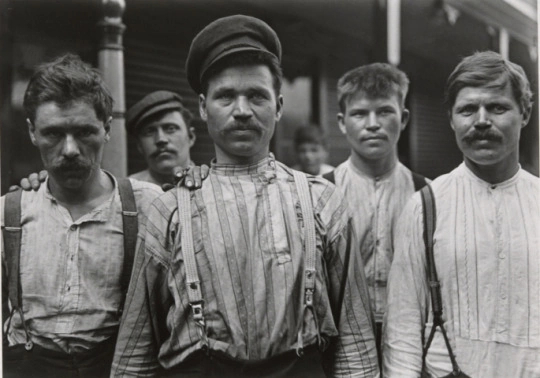 Русские сталевары, Пенсильвания, 1907-1908 гг. Фото Льюиса Хайна
