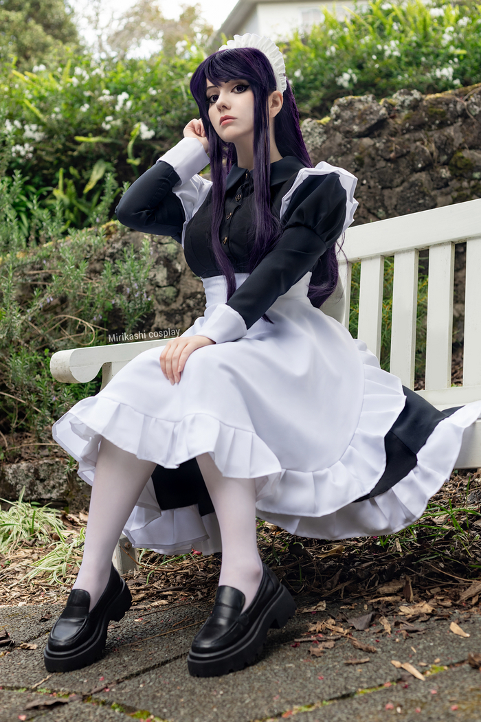 Горничная Коми-сан