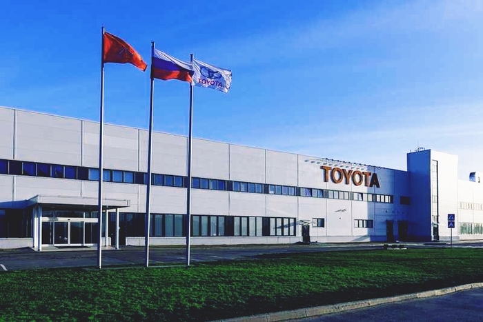 Toyota ��������� ����� ��� �������