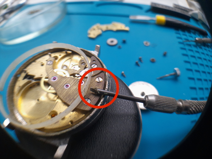 Рассмотрим работу предыдущего часового мастера Ремонт, Наручные часы, Часы, Хобби, Доверие, Хитрость, Совесть, Длиннопост