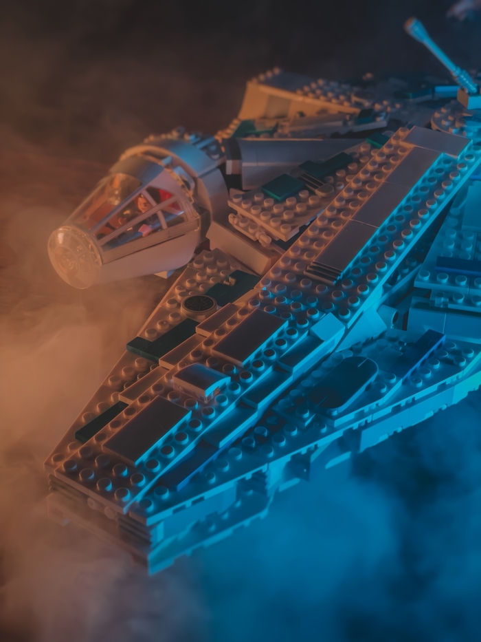    . Millenium falcon () LEGO, Star Wars,  , 