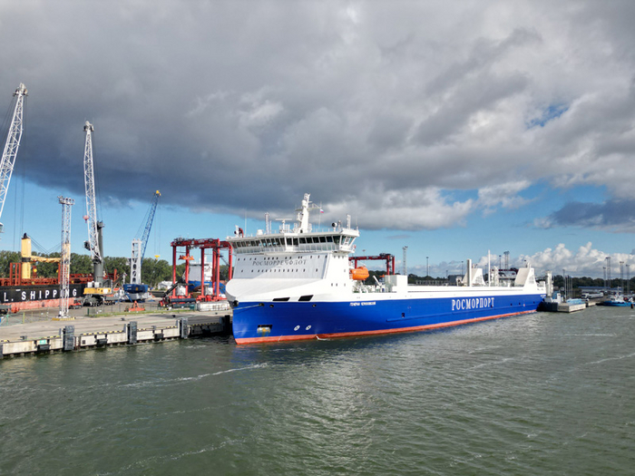 Новый паром за 5,1 млрд руб. «Генерал Черняховский» проекта CNF19M ...