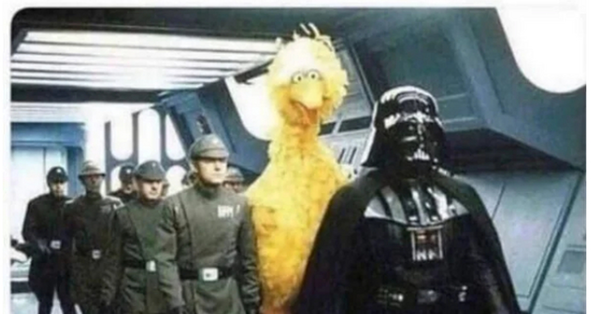 Когда наврал в резюме. Наврал в резюме. Когда наврал в резюме Мем. Наврал Мем. Когда наврал в резюме но все