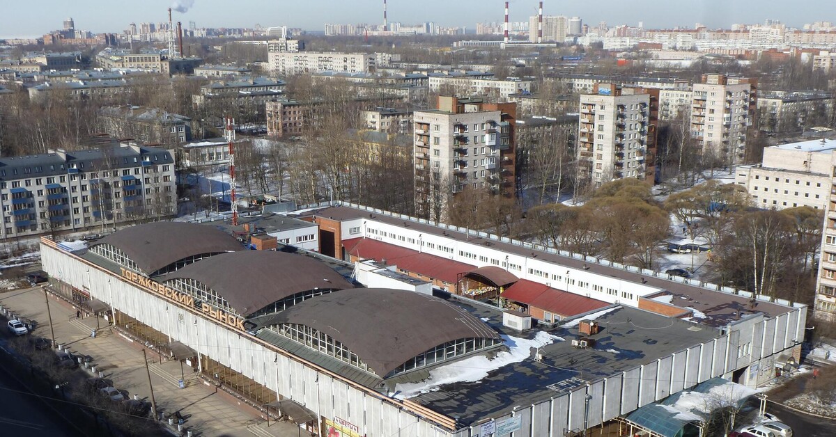 Санкт петербург рынки города. Торжковский рынок в Санкт-Петербурге. Торжокский рынок СПБ. Рынок на черной речке СПБ. Торжковский рынок.