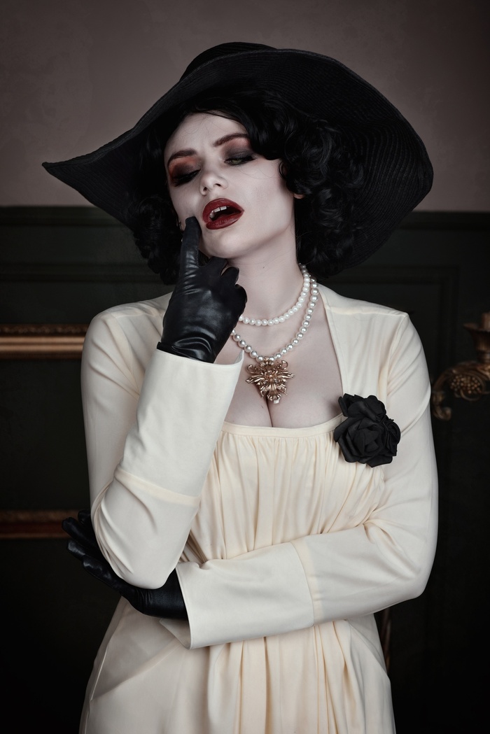 Lady Alcina Dimitrescu | Пикабу