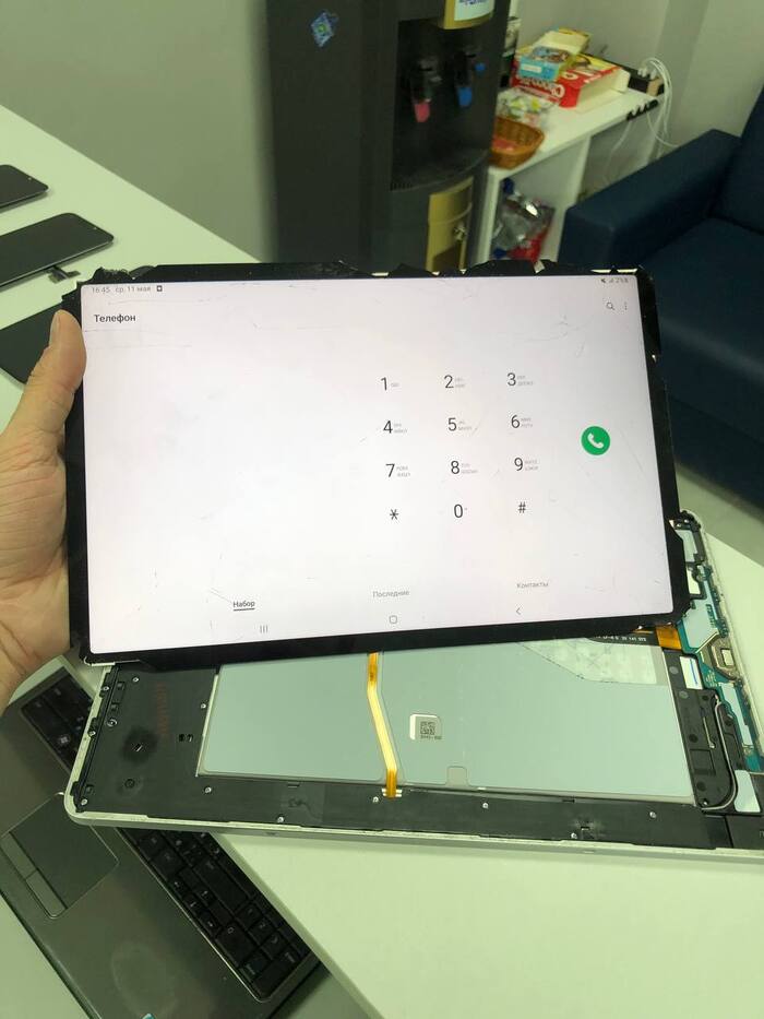 Замена стекла на Samsung Galaxy Tab S7 FE. Повышенный уровень сложности) Рукожоп, Samsung, Galaxy tab, Замена стекла, Переклейка, Ремонт техники, Планшет, Длиннопост