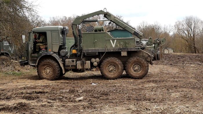 Быт бойцов СВО в военном лагере в лесу. Фото, видео, текст. Продолжение Спецоперация, Министерство обороны, Бойцы, Офицеры, Сержант, Старшина, Танкисты, Прапорщик, Военные, Лагерь, Быт, Герои, Орден мужества, Видео, Длиннопост, Политика