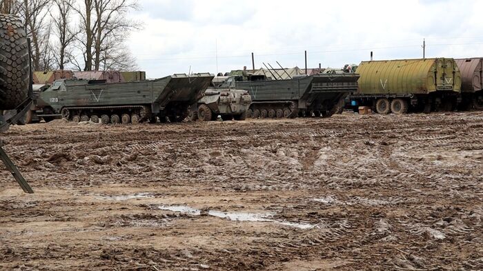 Быт бойцов СВО в военном лагере в лесу. Фото, видео, текст. Продолжение Спецоперация, Министерство обороны, Бойцы, Офицеры, Сержант, Старшина, Танкисты, Прапорщик, Военные, Лагерь, Быт, Герои, Орден мужества, Видео, Длиннопост, Политика